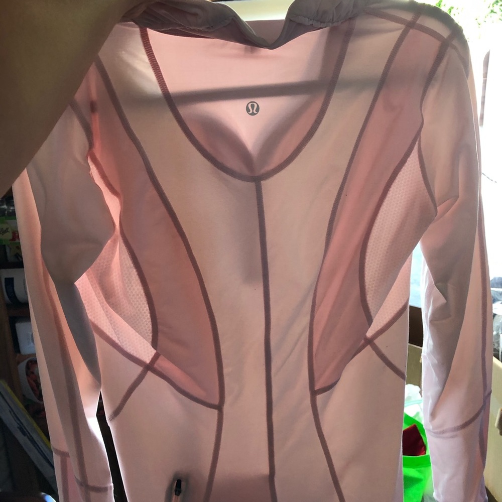 Lululemon shirt